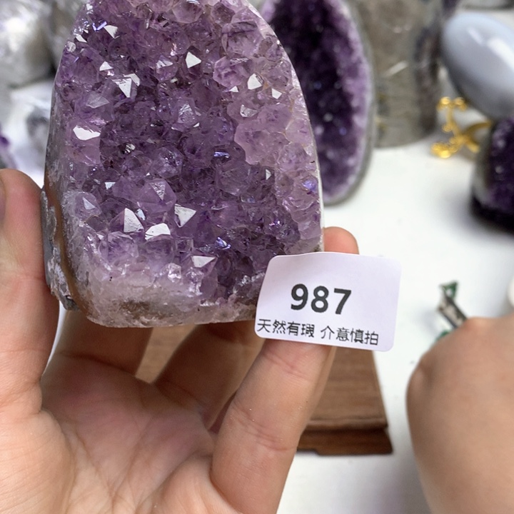 紫晶大型摆件（非配饰）未镶嵌