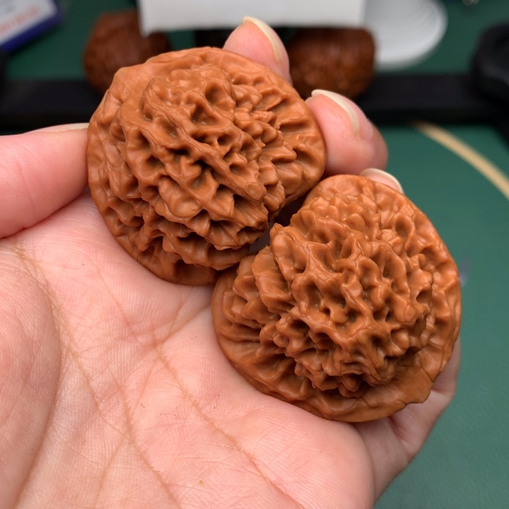 文玩核桃把件37秦闷