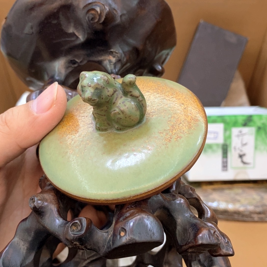 瓷片哈哈哈哈哈哈哈哈哈哈哈哈他