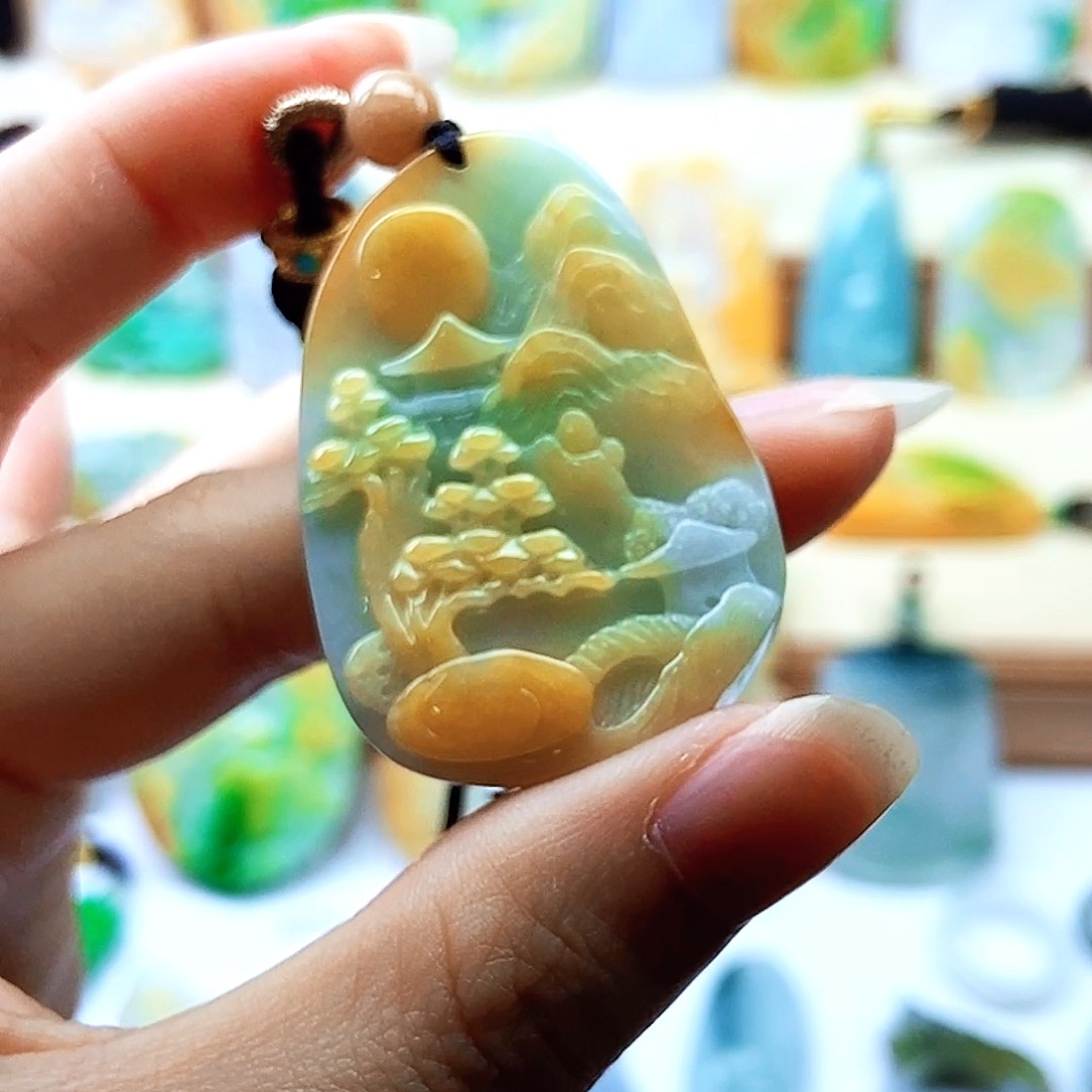 定制翡翠未镶嵌翡翠