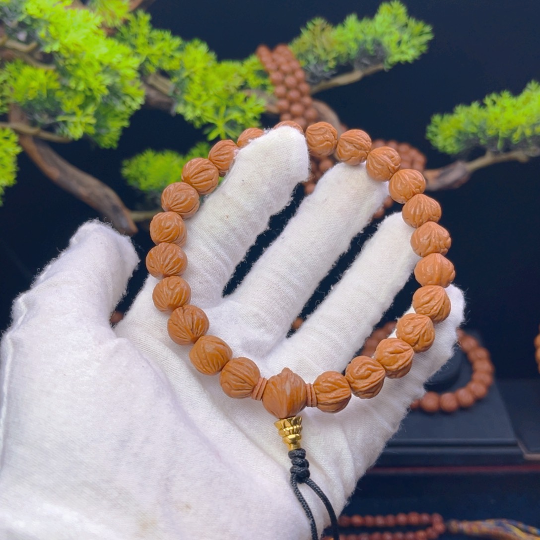 李***儿桃核吊坠野生桃核