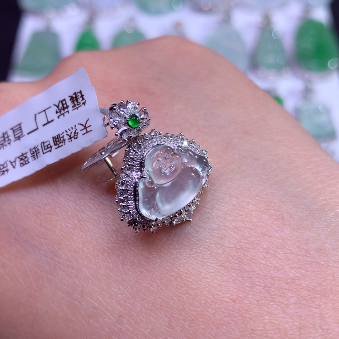翡翠颈饰18K金镶嵌高冰玻小佛公豪镶吊坠