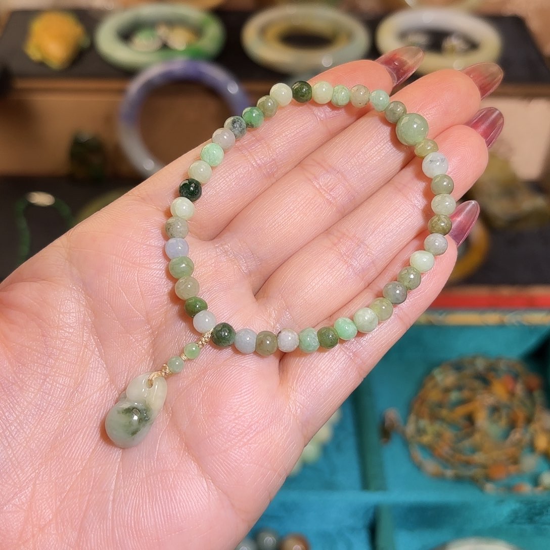 翡翠手链未镶嵌福利炸