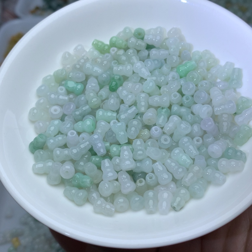 【闪购商品】翡翠手链未镶嵌卡5乘7.4冰葫芦50颗