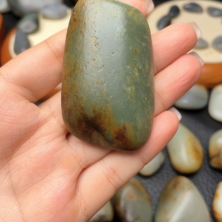 和田玉颈饰未镶嵌32