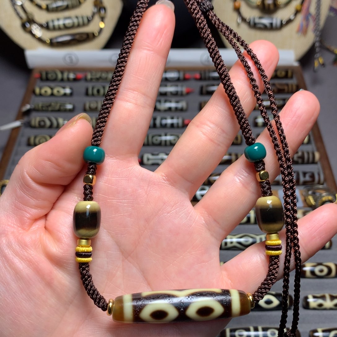 玛瑙/玉髓吊坠(赠链)未镶嵌