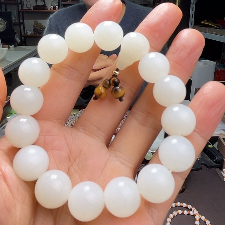 和田玉手链未镶嵌