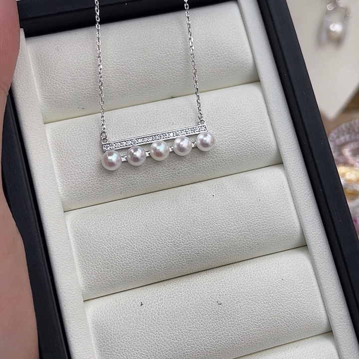 银S925镶嵌淡水珍珠颈饰
