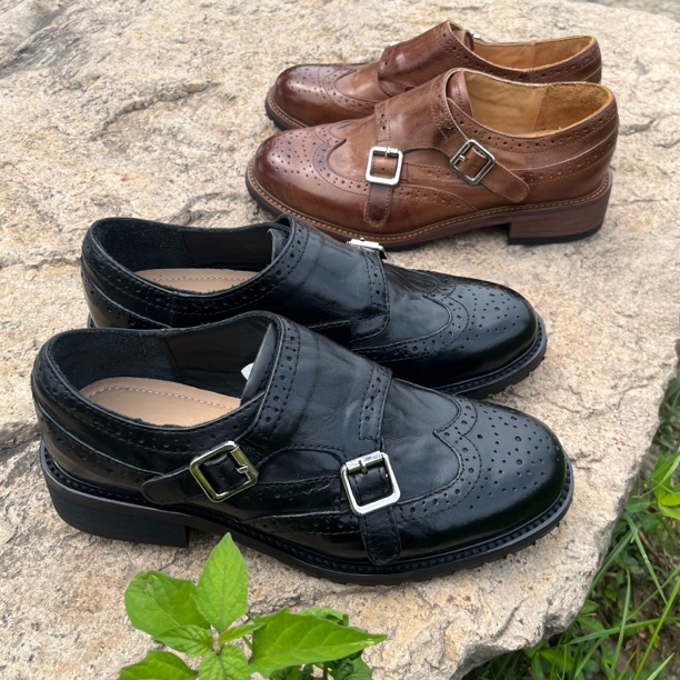 头层水洗马皮手工单鞋女时尚英伦风雕花扣件个性皮鞋女