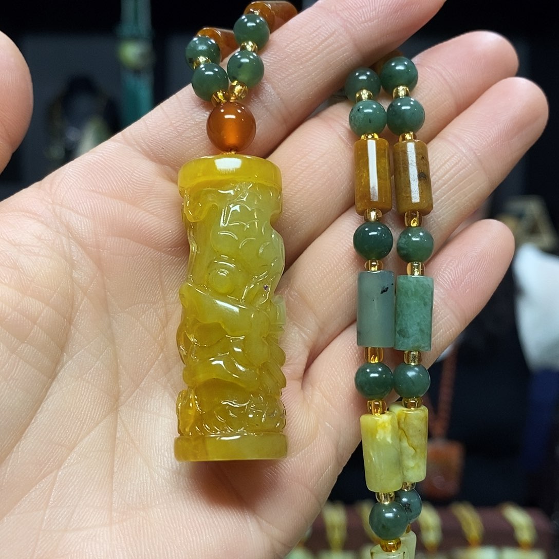 岫玉挂件吊坠未镶嵌