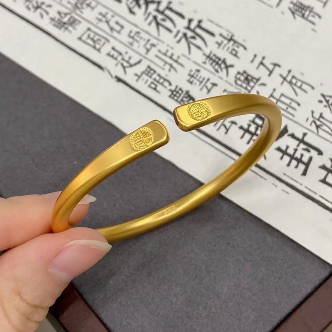 铜合金手镯 古法传承手镯女开口福字镯子实心椭圆马福字时尚镯子