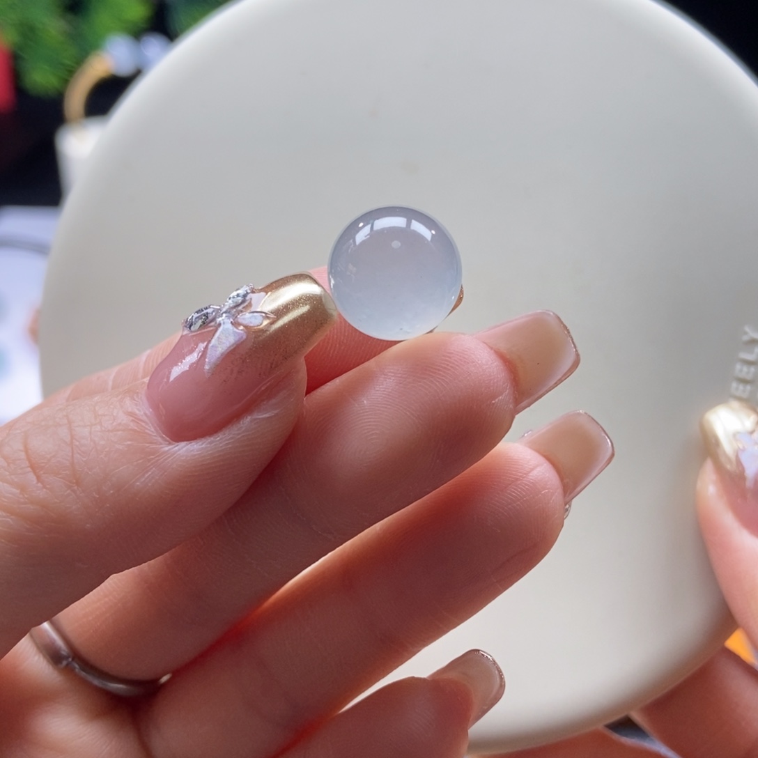 翡翠散珠翡翠冰淡蓝飘雪花点珠卡12.7mm