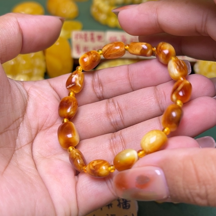 蜜蜡未镶嵌珠宝奇石