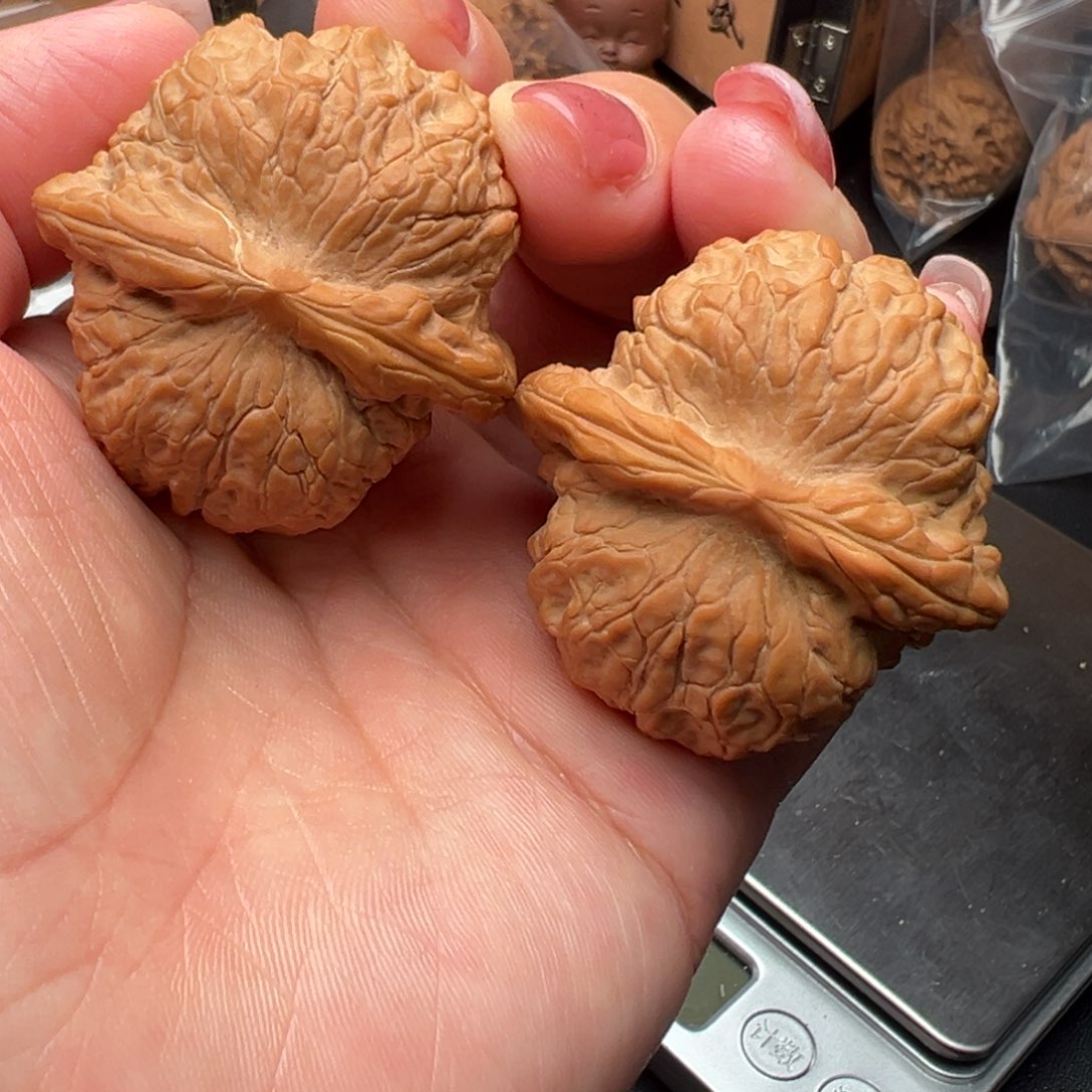 文玩核桃把件血麒麟40.5