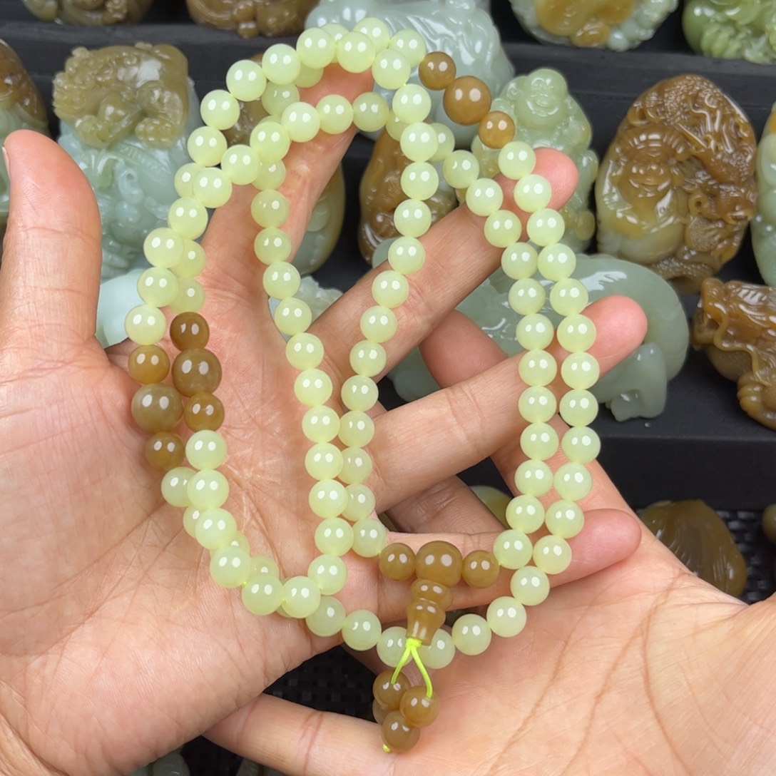 未镶嵌和田玉把件