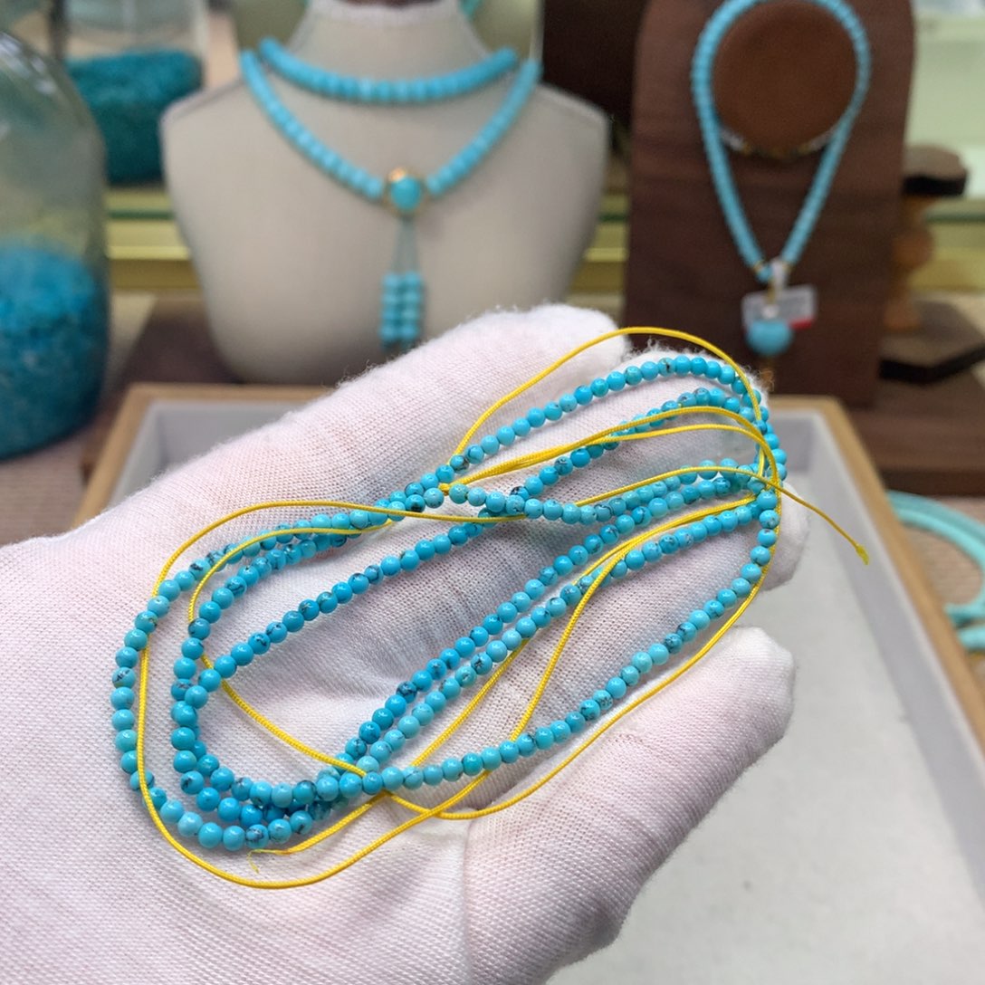 绿松石配饰未镶嵌