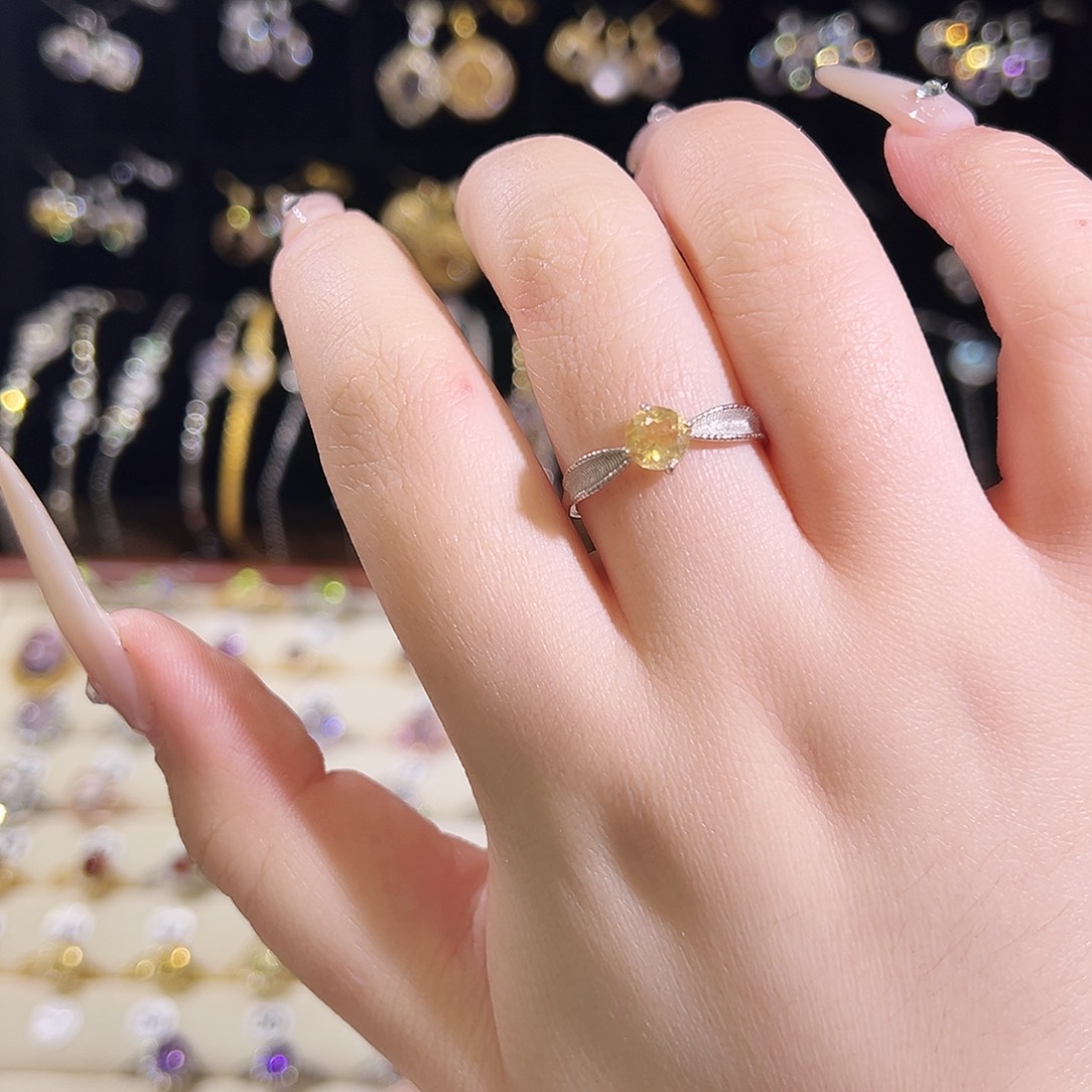 果***）戒指银S925镶嵌水晶