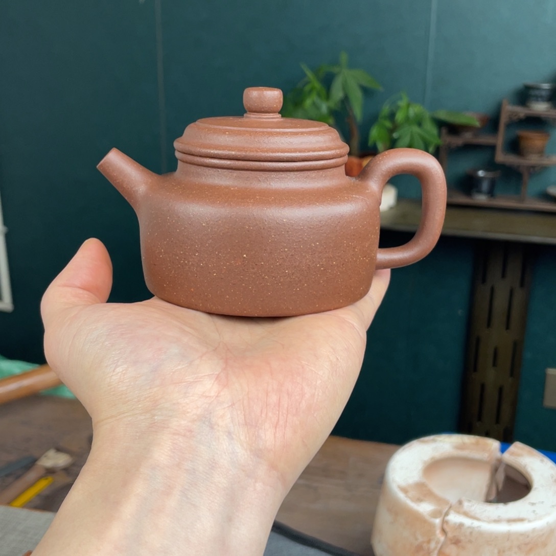 底槽青茶壶宜兴紫砂工艺