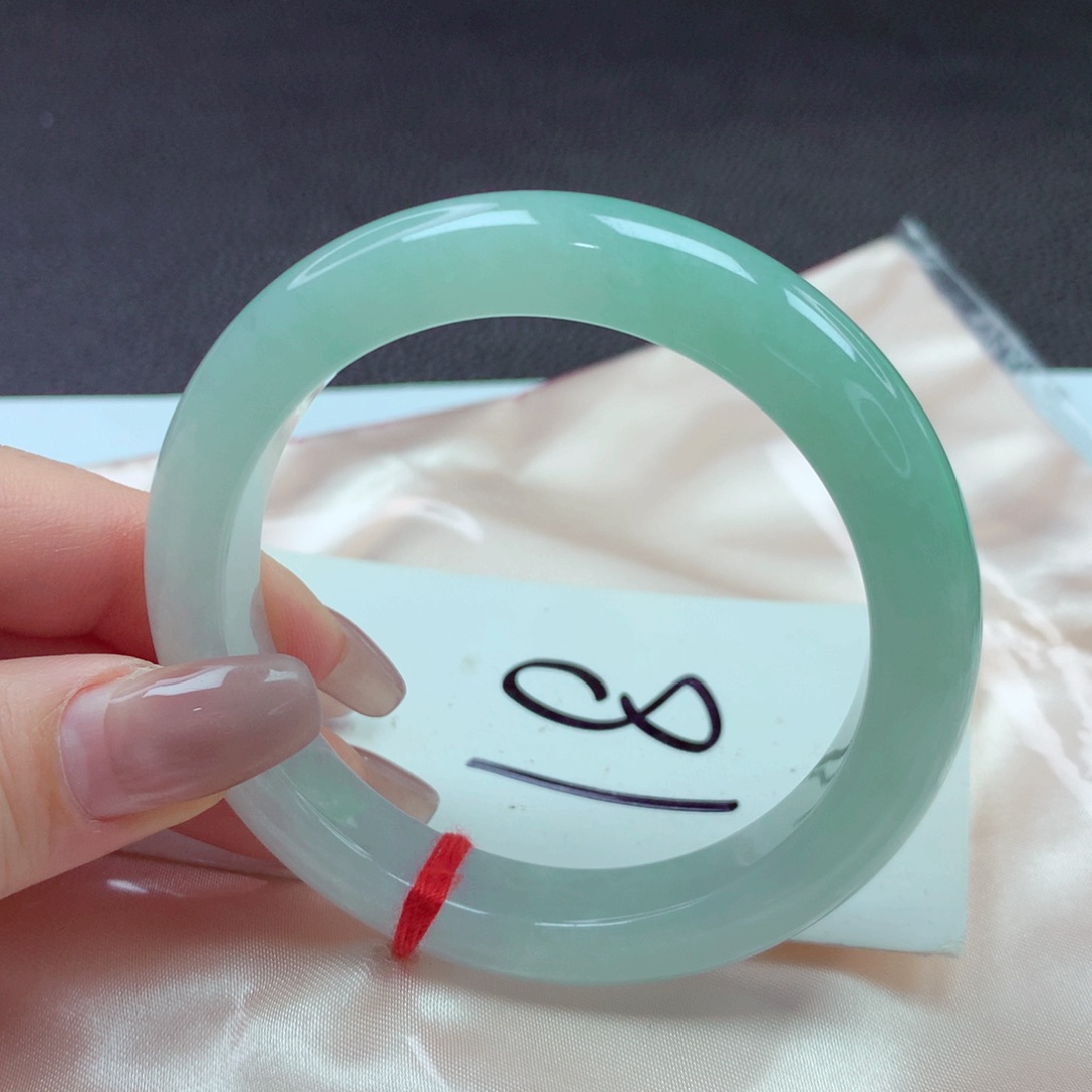 翡翠手镯未镶嵌手镯55