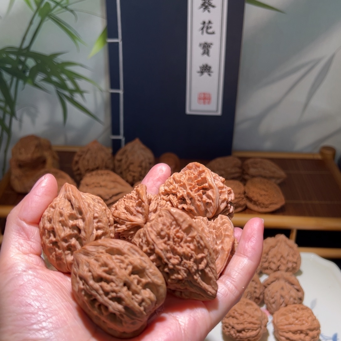 吊坠文玩核桃天外陨铁火凤，帝王大礼包