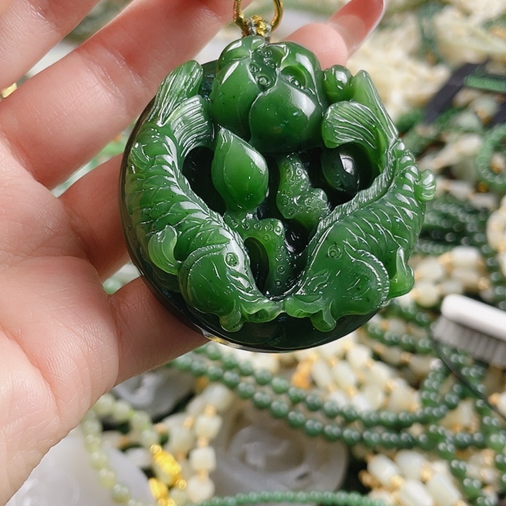 未镶嵌和田玉挂件