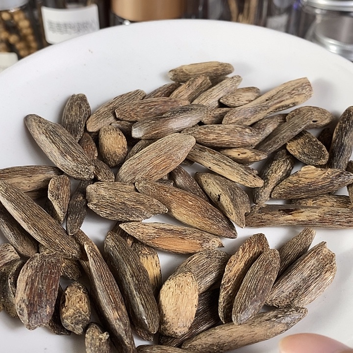 沉香碎屑沉香香港老野瓜子