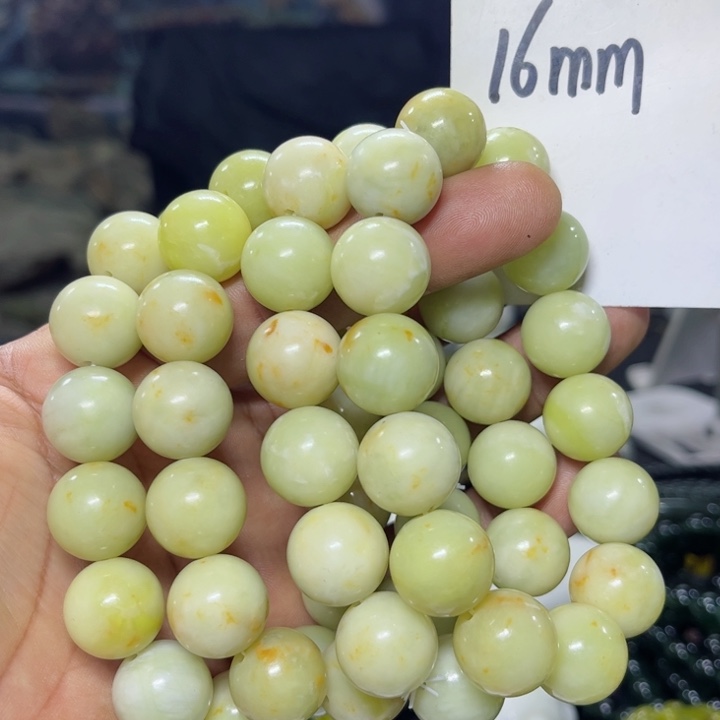 蛇纹石玉手串未镶嵌