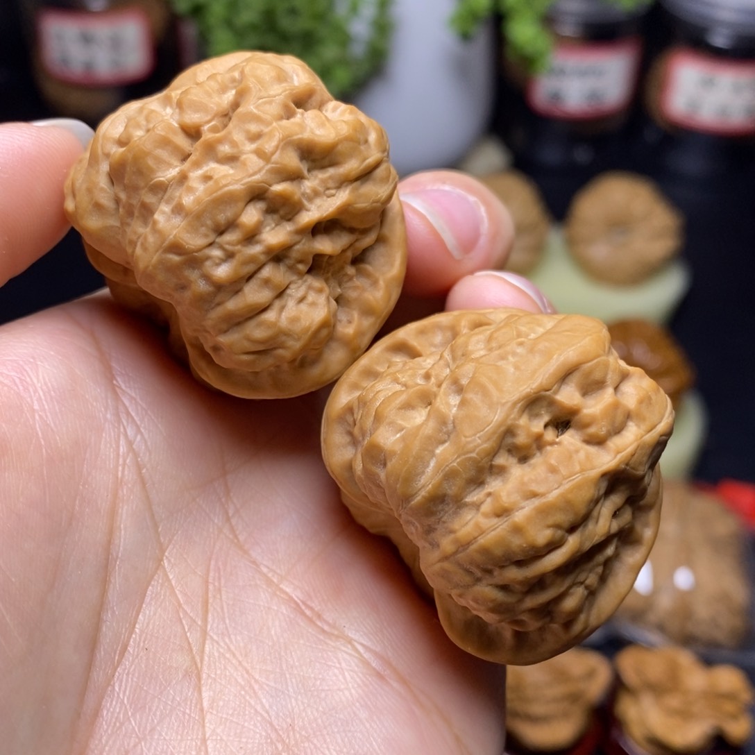 文玩核桃吊坠蛤蟆