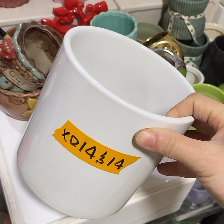 摆件陶陶盆有孔 瑕疵针孔漏釉介意勿拍外口 14外高14