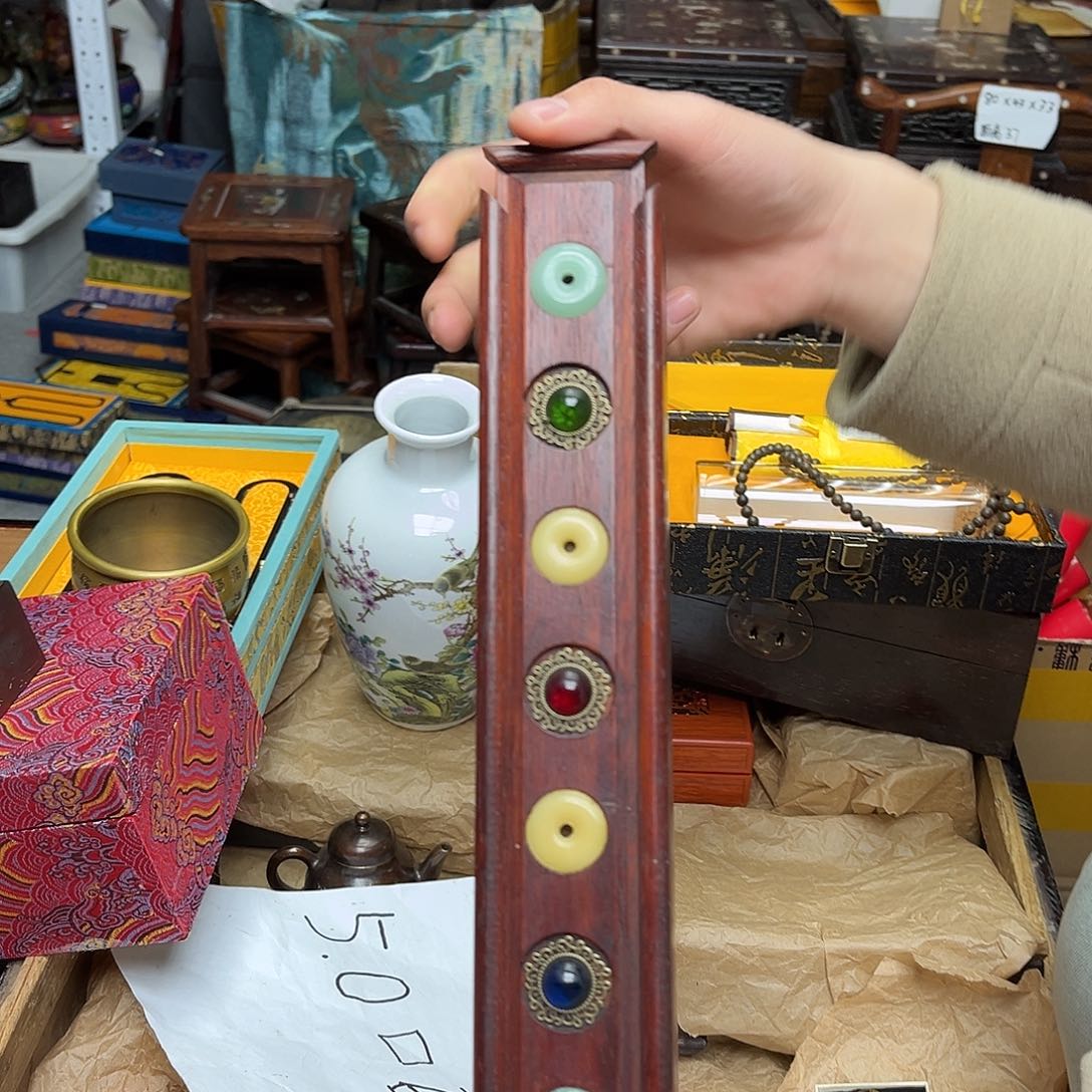 大叶紫檀（黑酸枝木类）