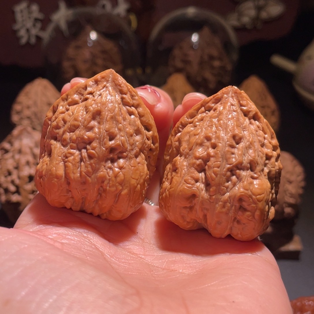 文玩核桃吊坠大金蟾18