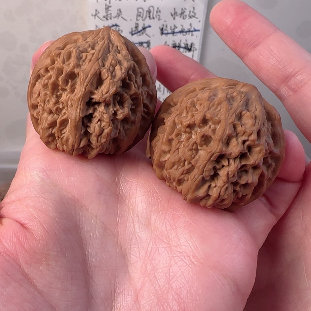 桃核把件野牛全品40