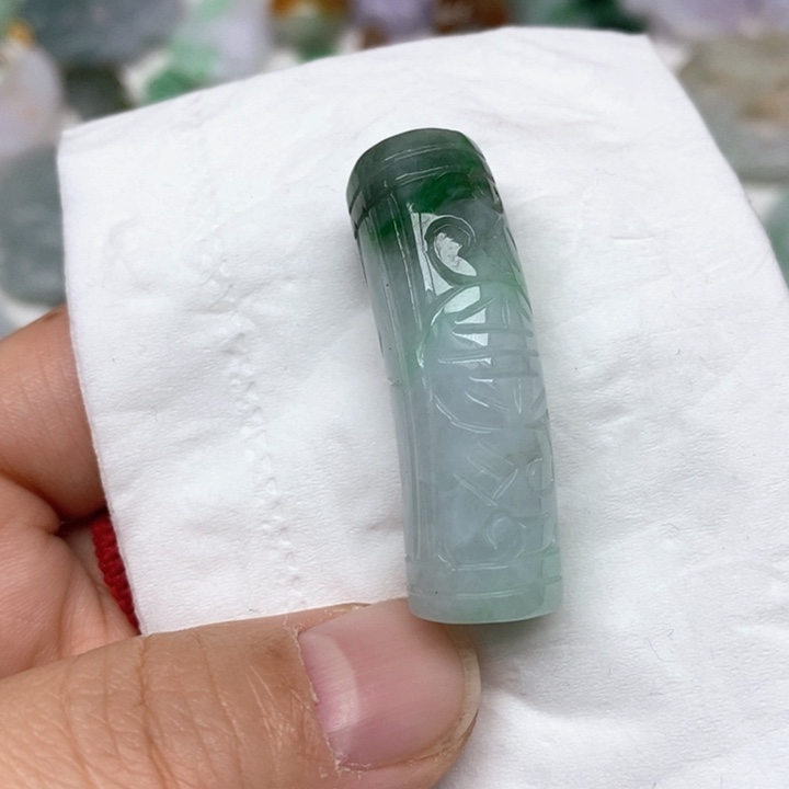 翡翠未镶嵌颈饰天然缅甸翡翠