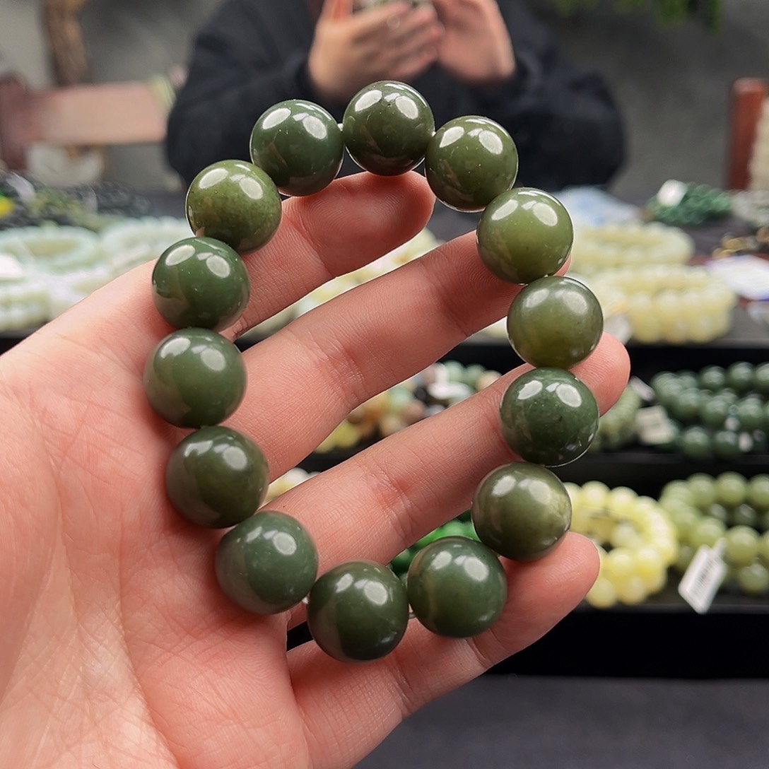 和田玉手串未镶嵌