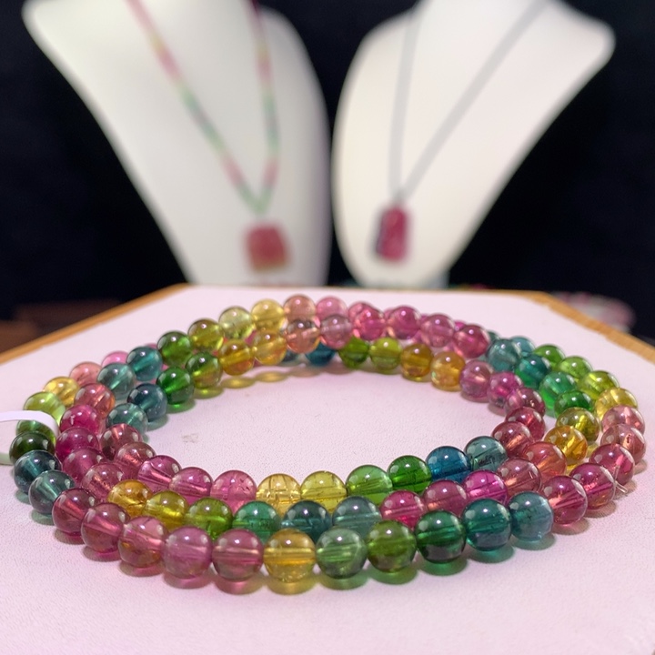 双色碧玺手链未镶嵌