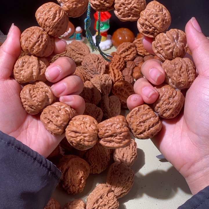 手串文玩核桃……26