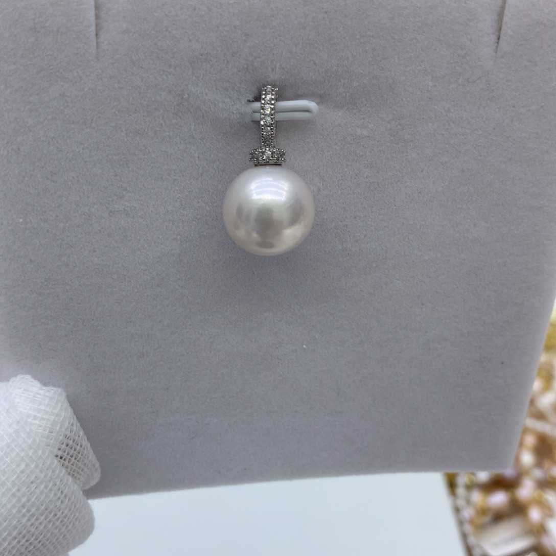 淡水珍珠合金颈饰