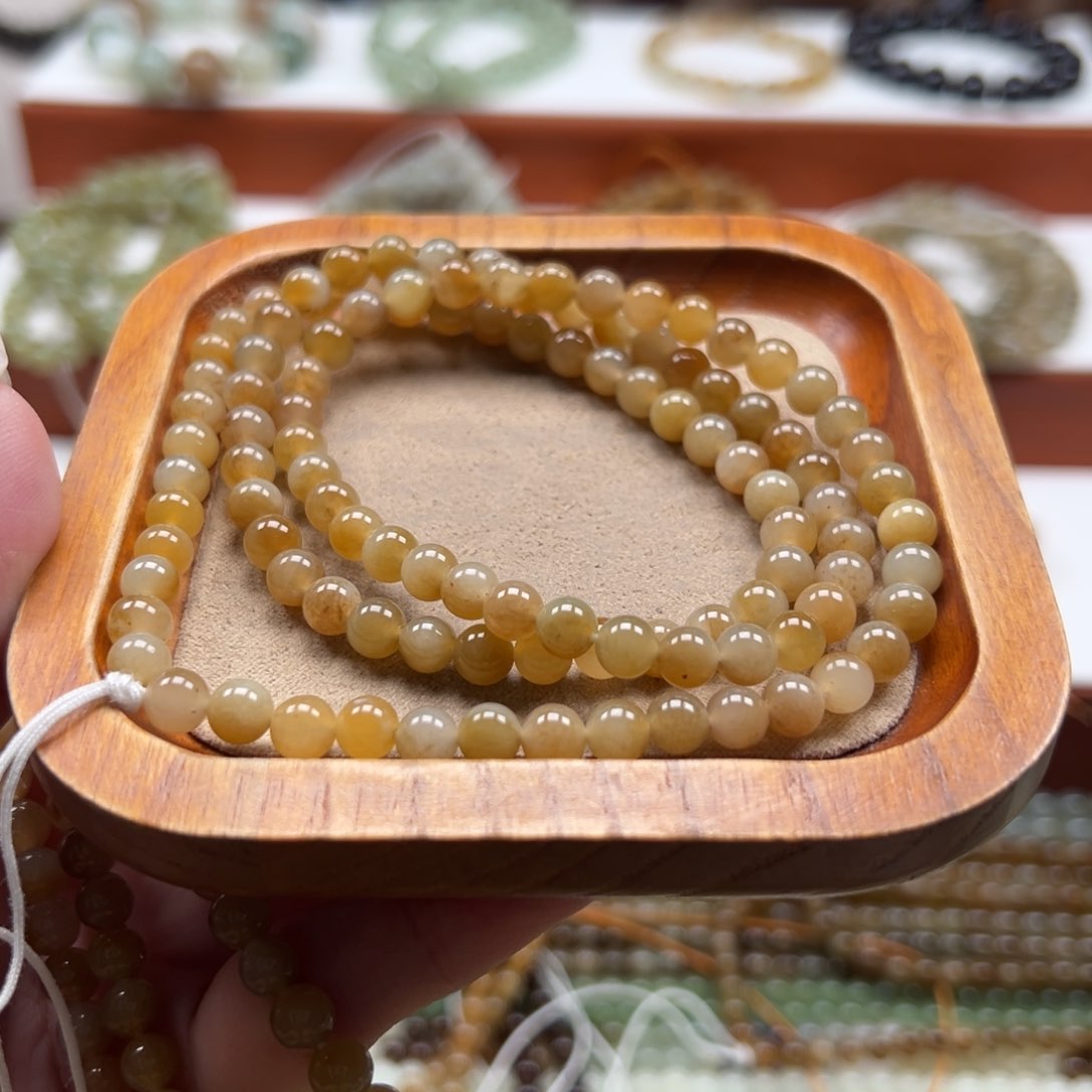 和田玉未镶嵌毛衣链田****?珠串6mm