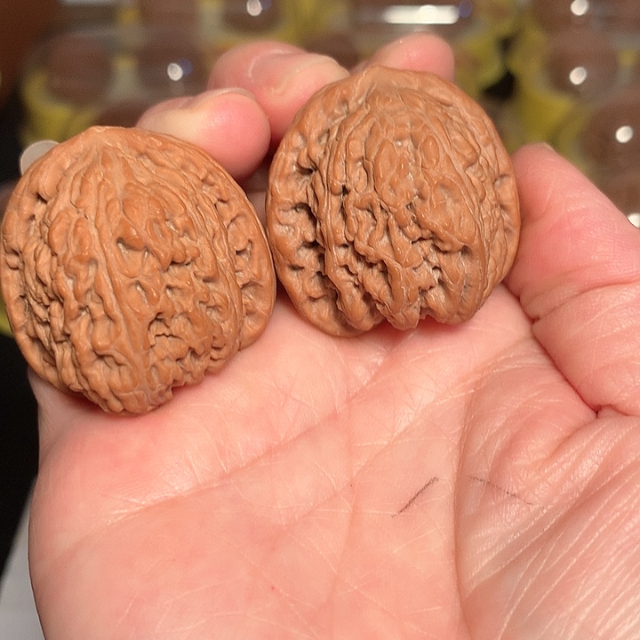 文玩核桃吊坠3.56尺红玛瑙