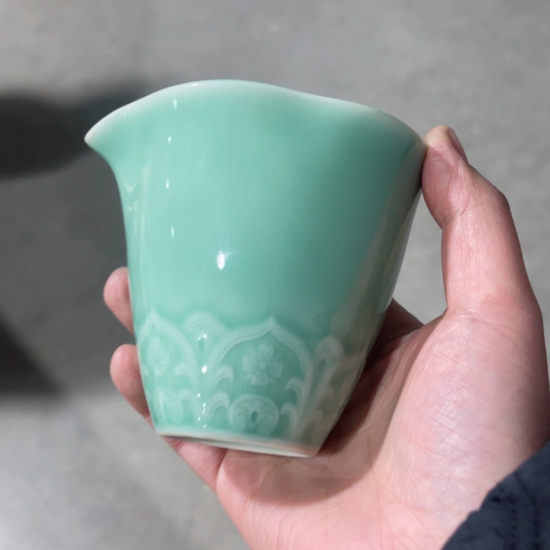 瓷片哈哈哈哈哈哈哈哈哈