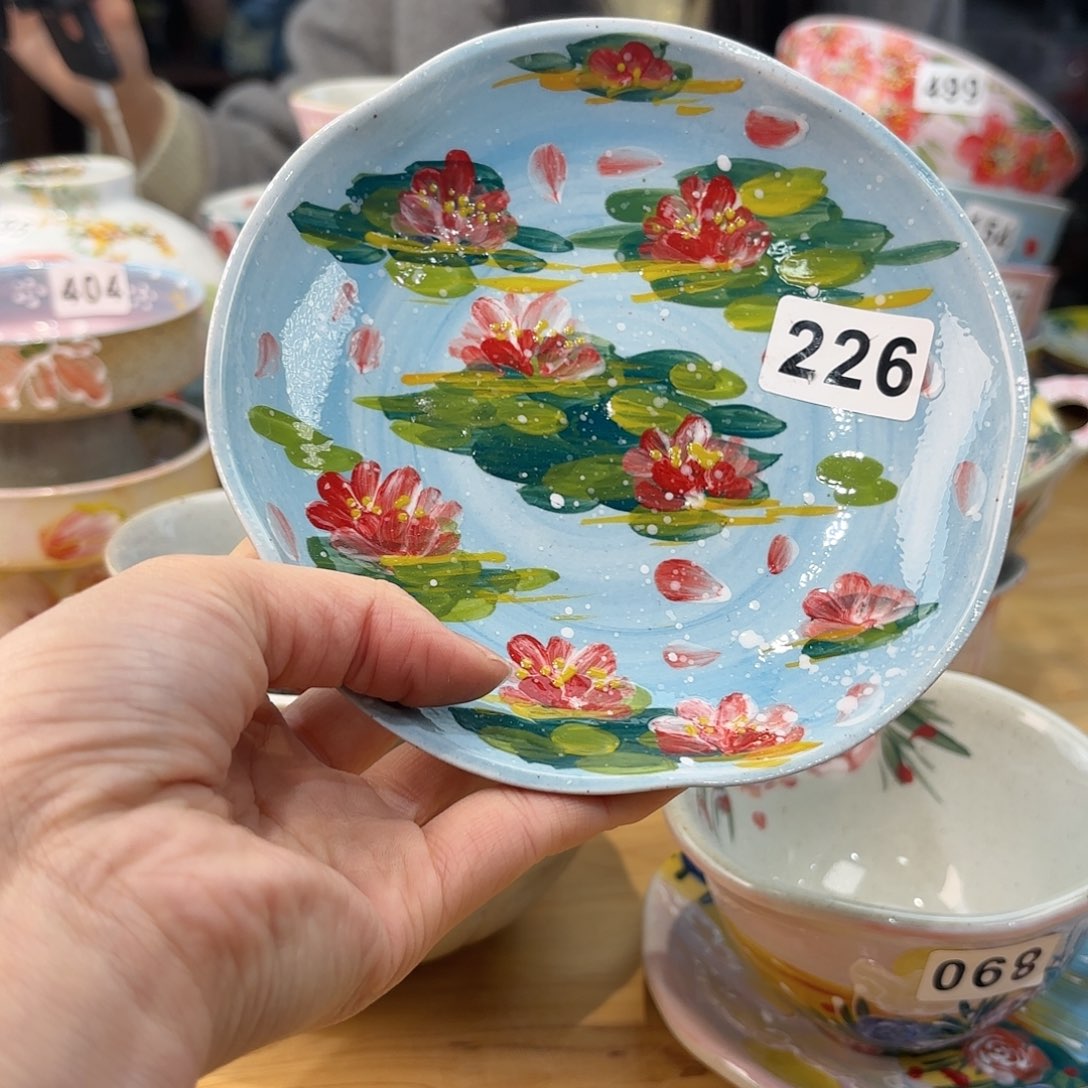 瓷片啦哈哈哈哈哈好家伙