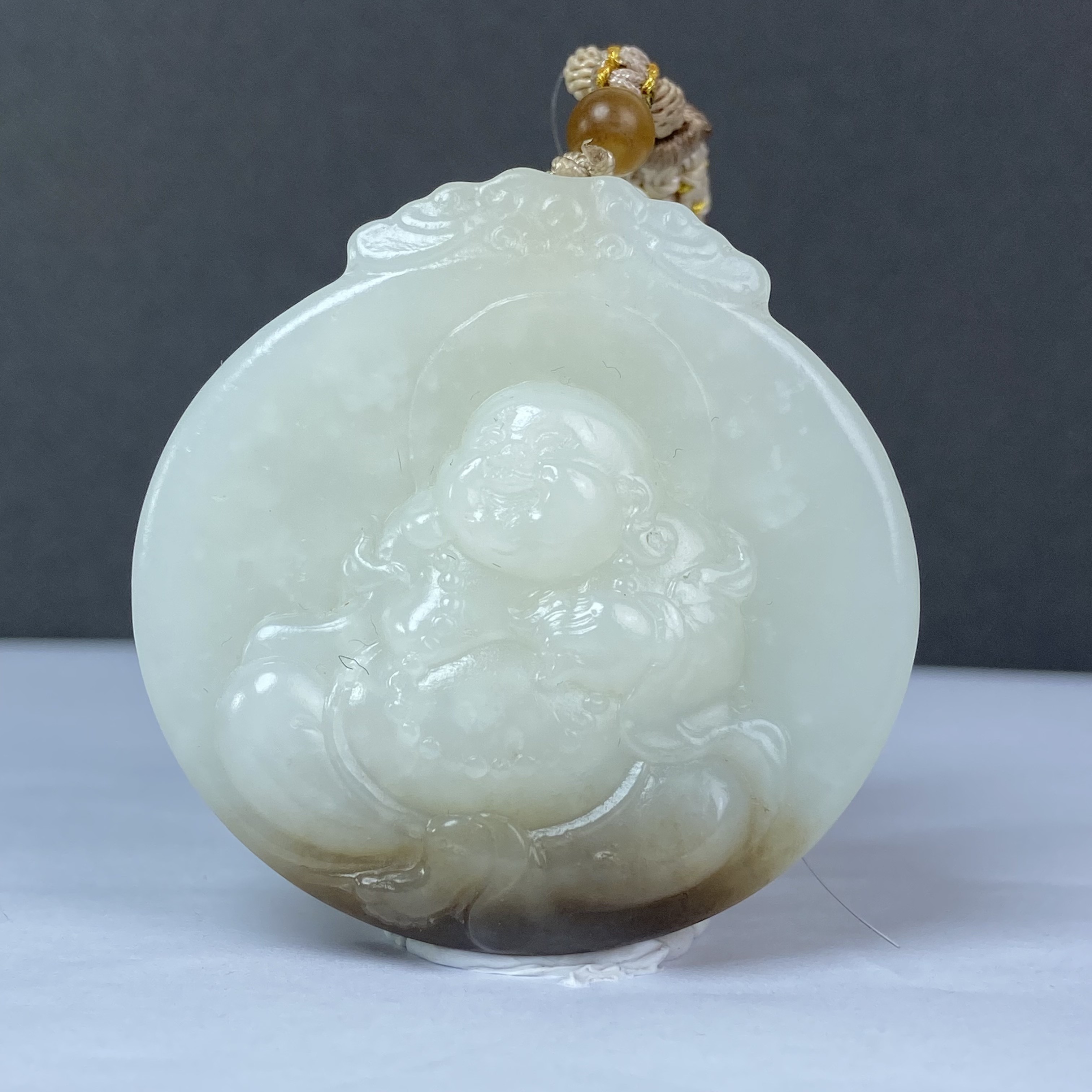 AK1131 和田玉 金辉映弥勒