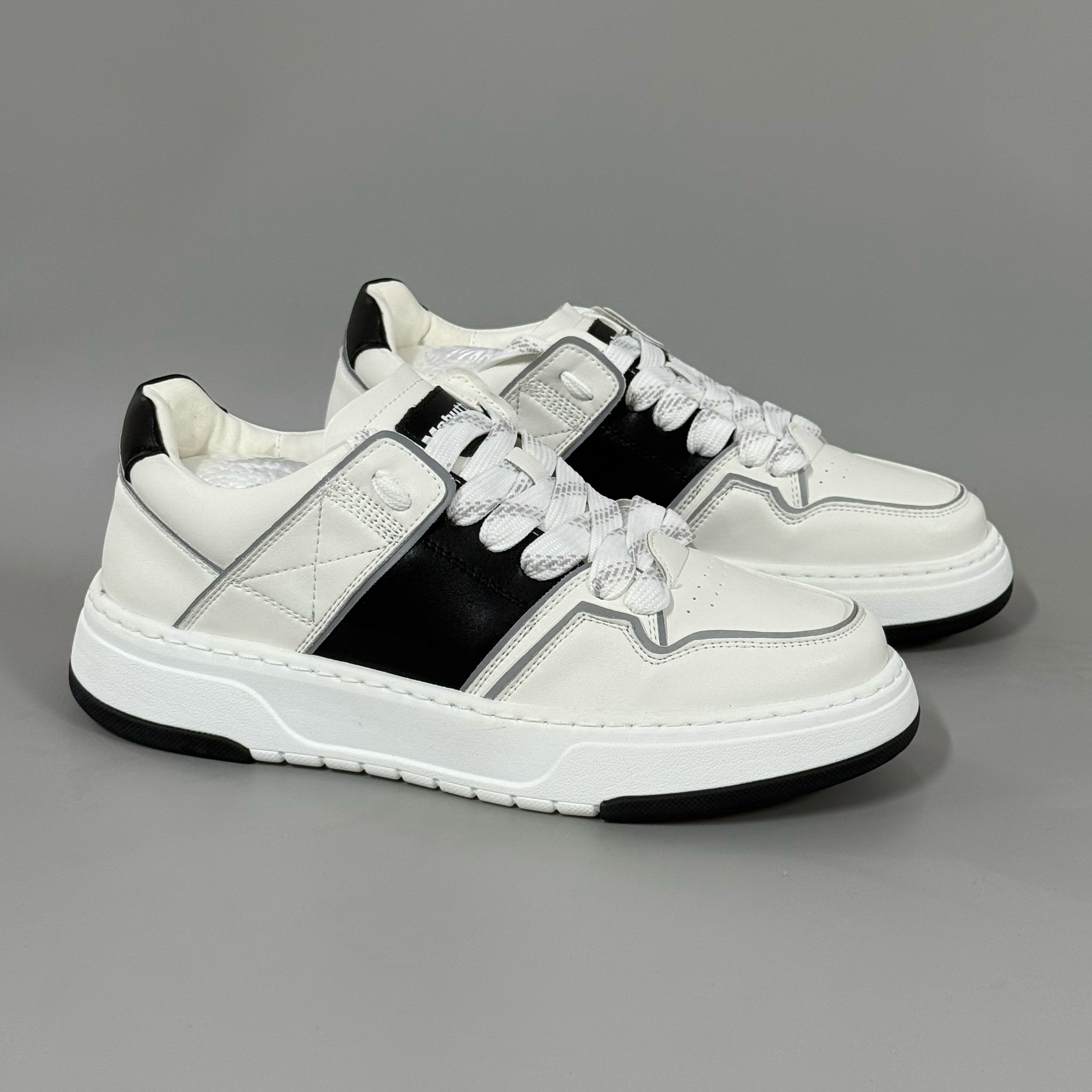 【6699】2025夏季新款真皮透气百搭舒适轻便小白鞋男士休闲板鞋子男