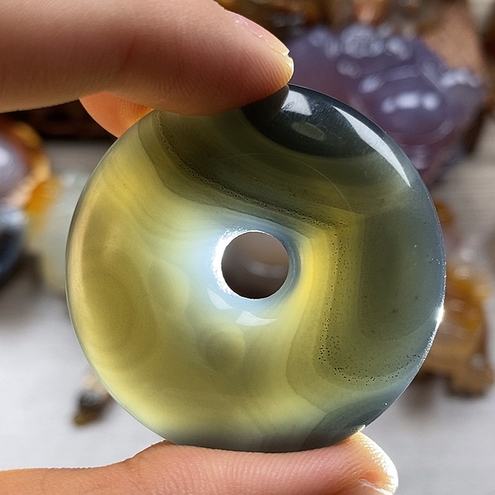 玛瑙/玉髓未镶嵌颈饰