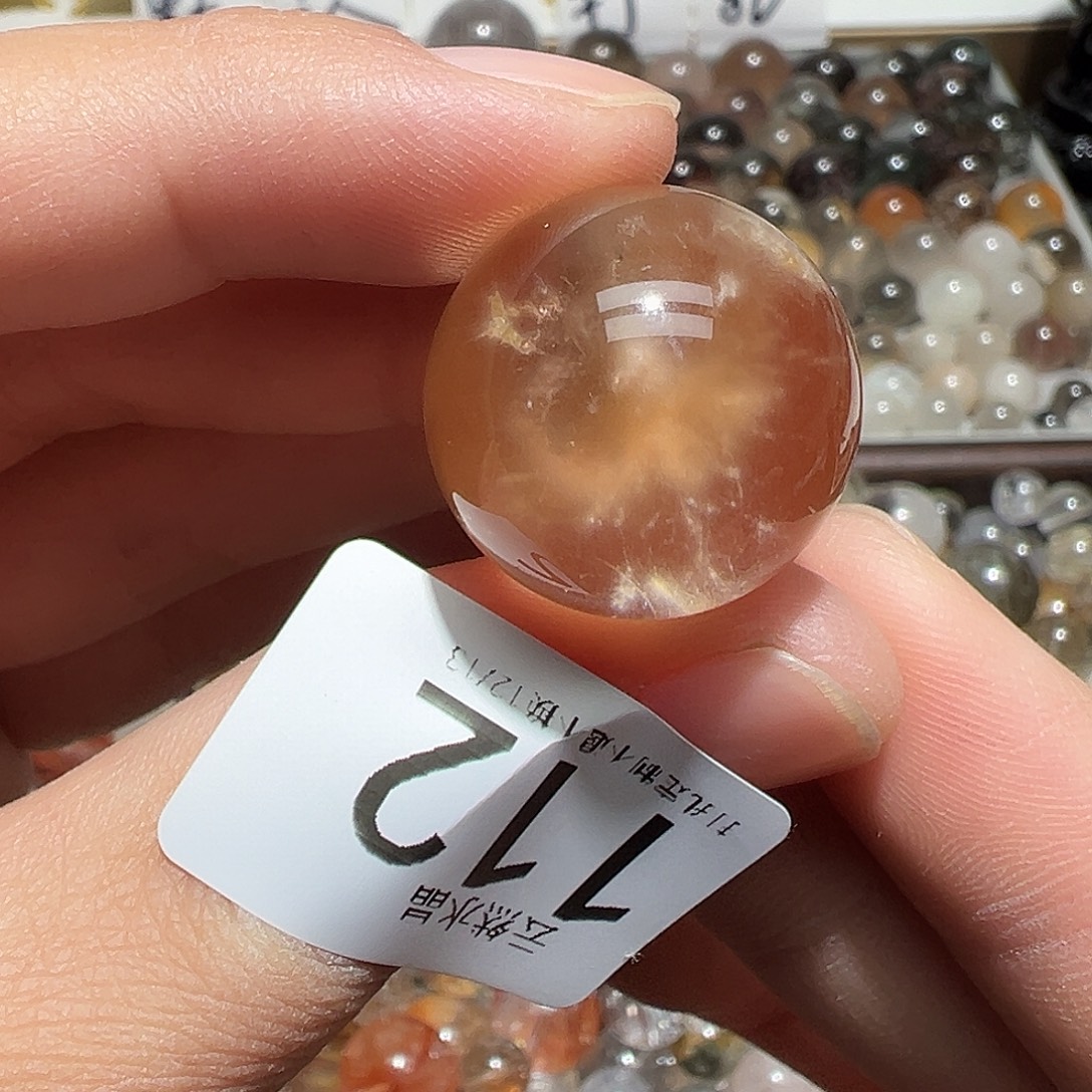 咬****水晶珠宝半成品未镶嵌