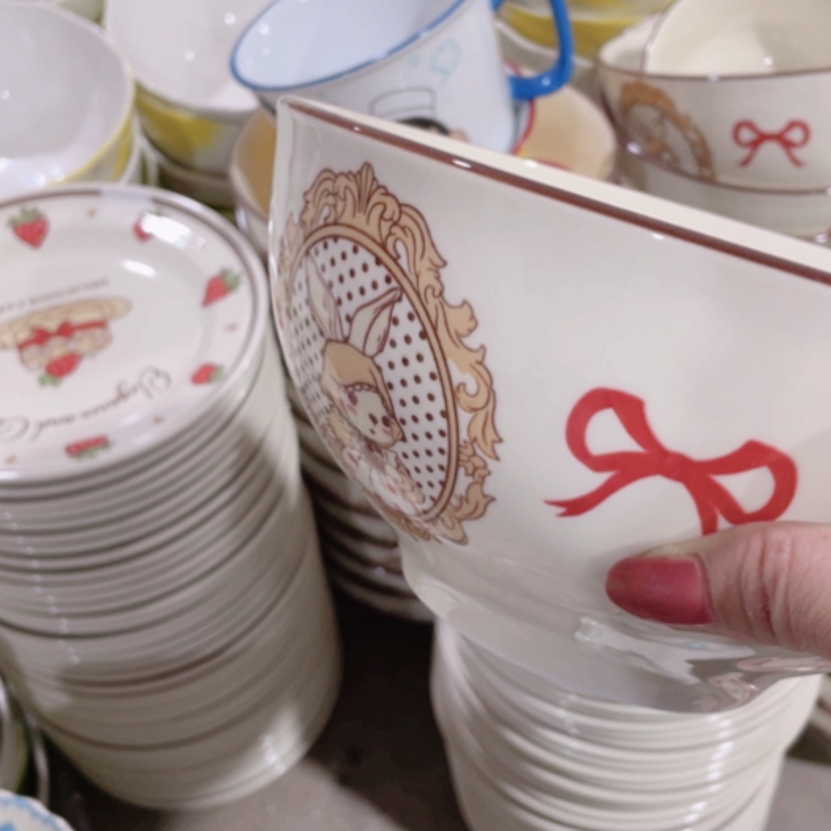 【闪购商品】陶瓷杯碟盘碗微瑕完美主义的鱼拍，1…………………………