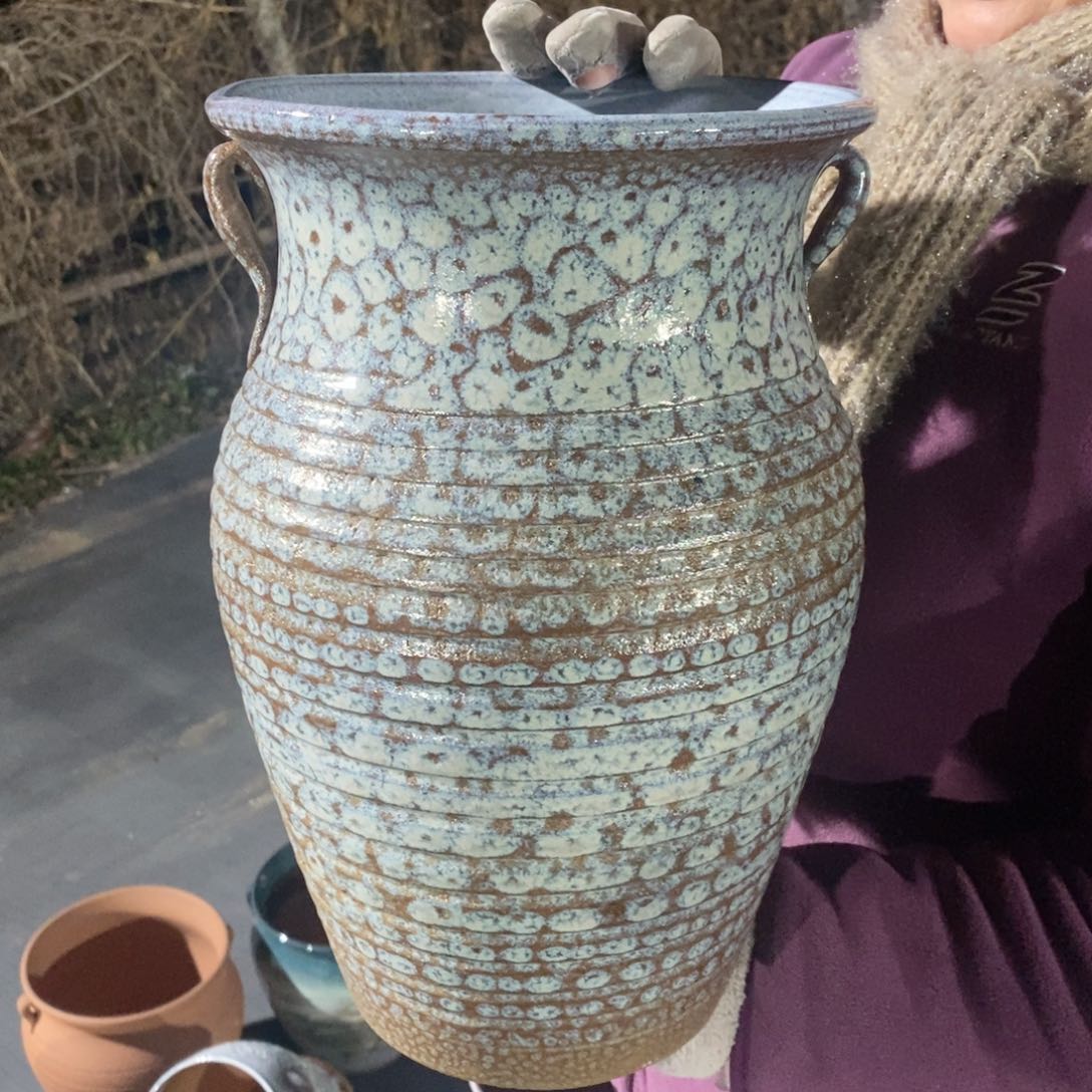 红陶口20高32～～～