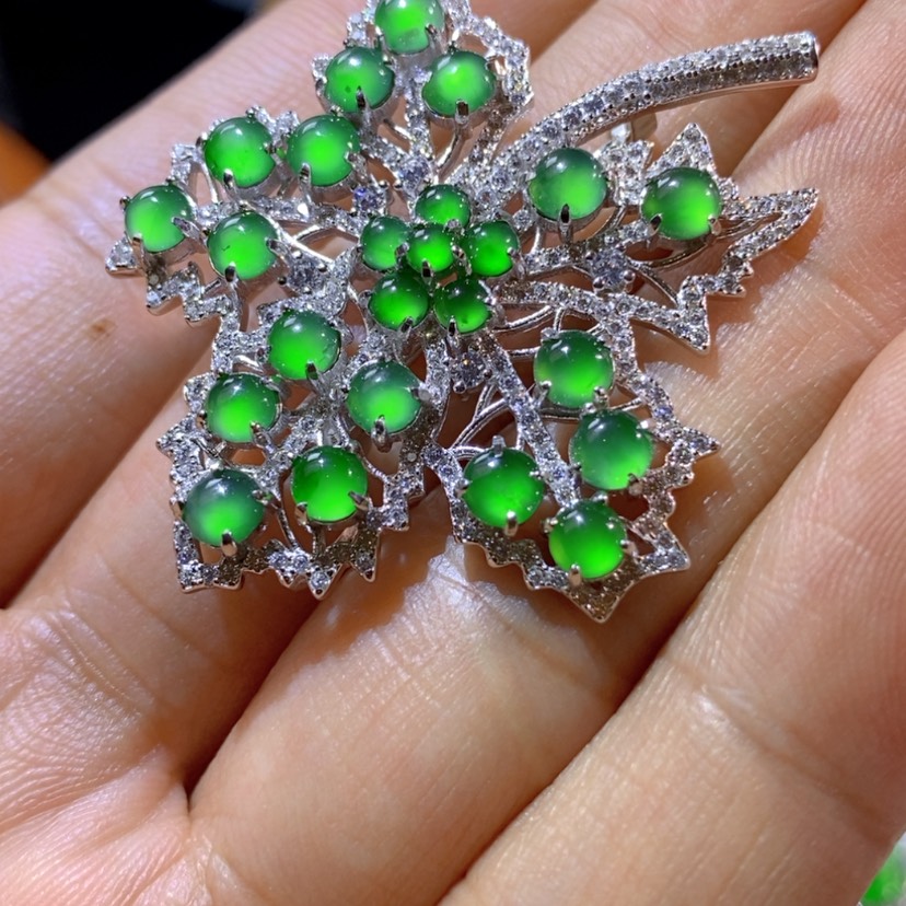 【闪购商品】翡翠挂件银S925镶嵌w*可天然翡翠