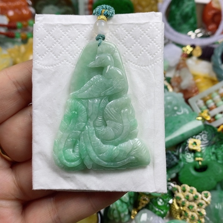 翡翠吊坠(不含链)未镶嵌