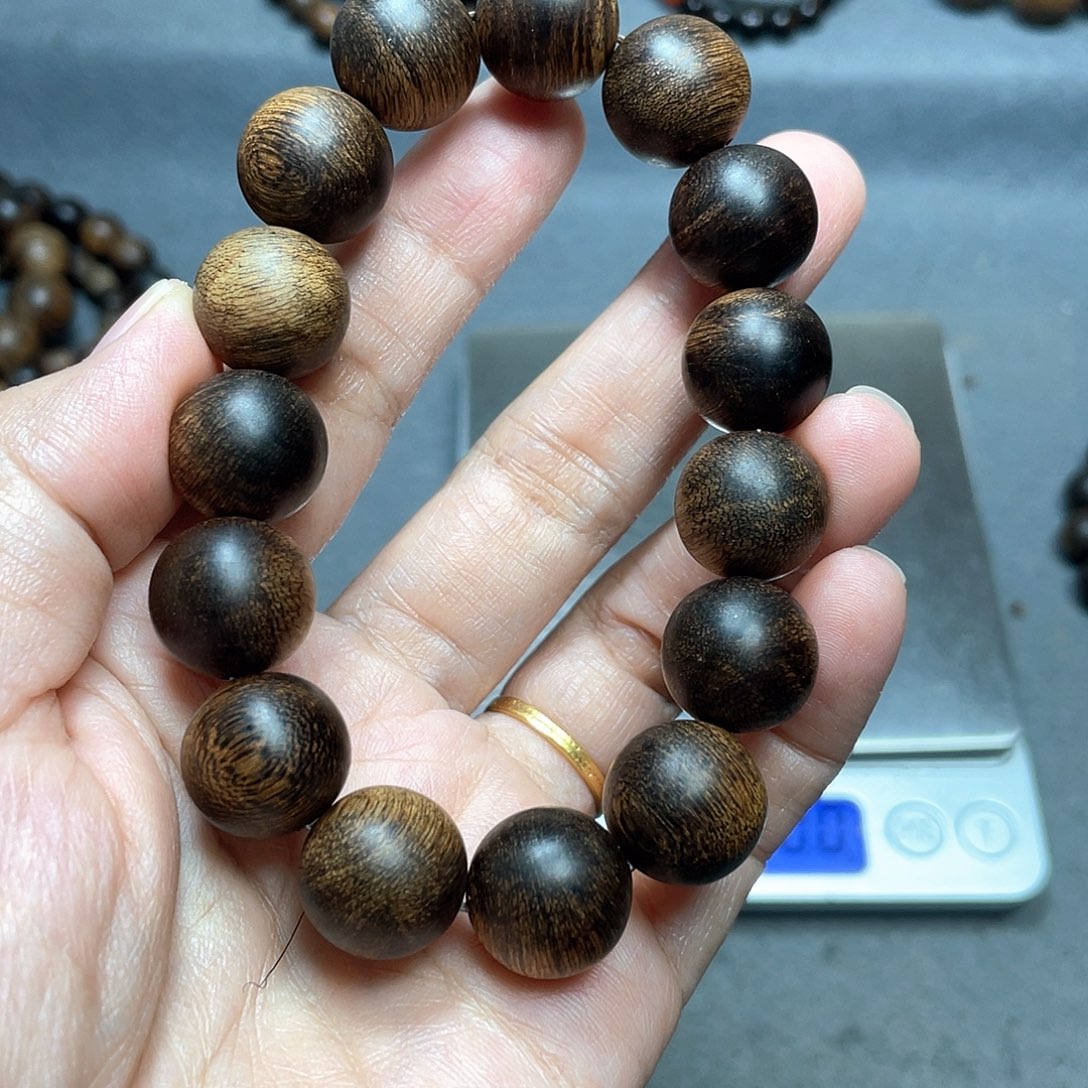 手串沉香白棋瘤疤1.5